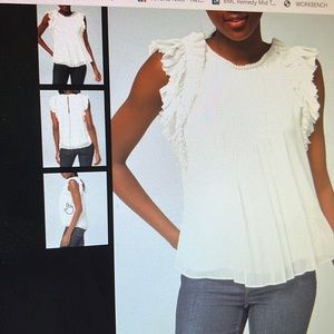 White House Black Market NEW Pleated Blouse size Medium. Summer vibes 🌸